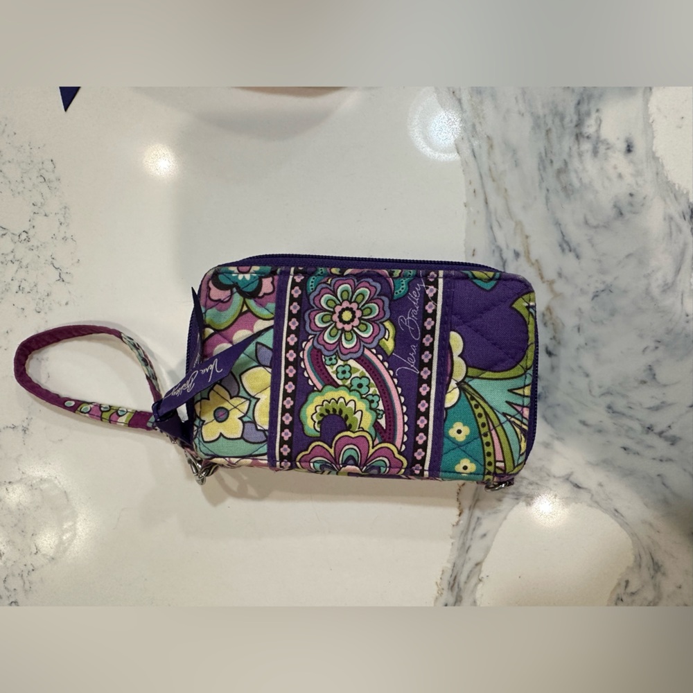 Vera Bradley - Bundle 3 items - Crossbody Bag, Wristlet, and Coin Purse - GUC - Picture 5 of 13